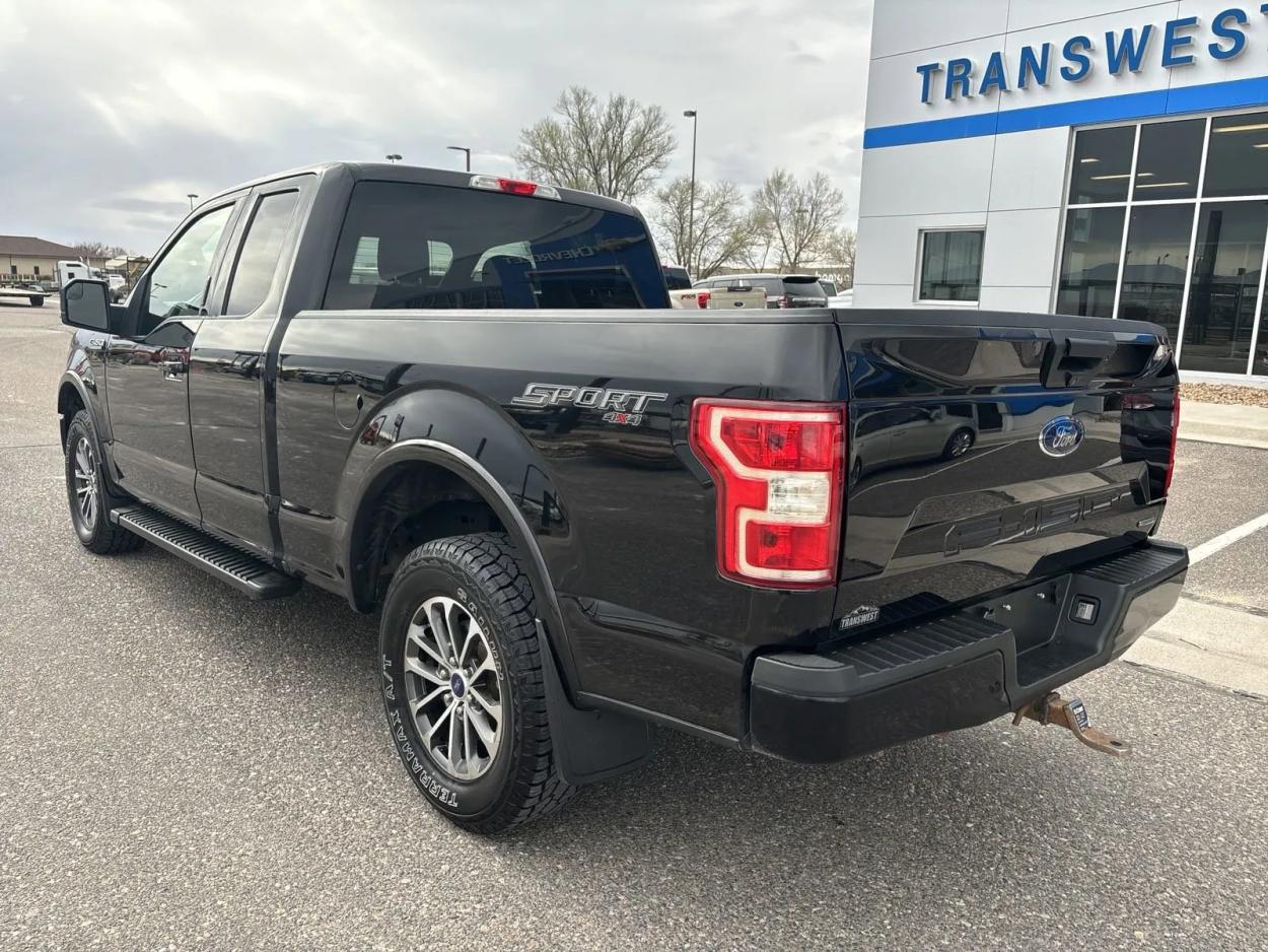 2019 Ford F-150 XLT | Photo 2 of 20