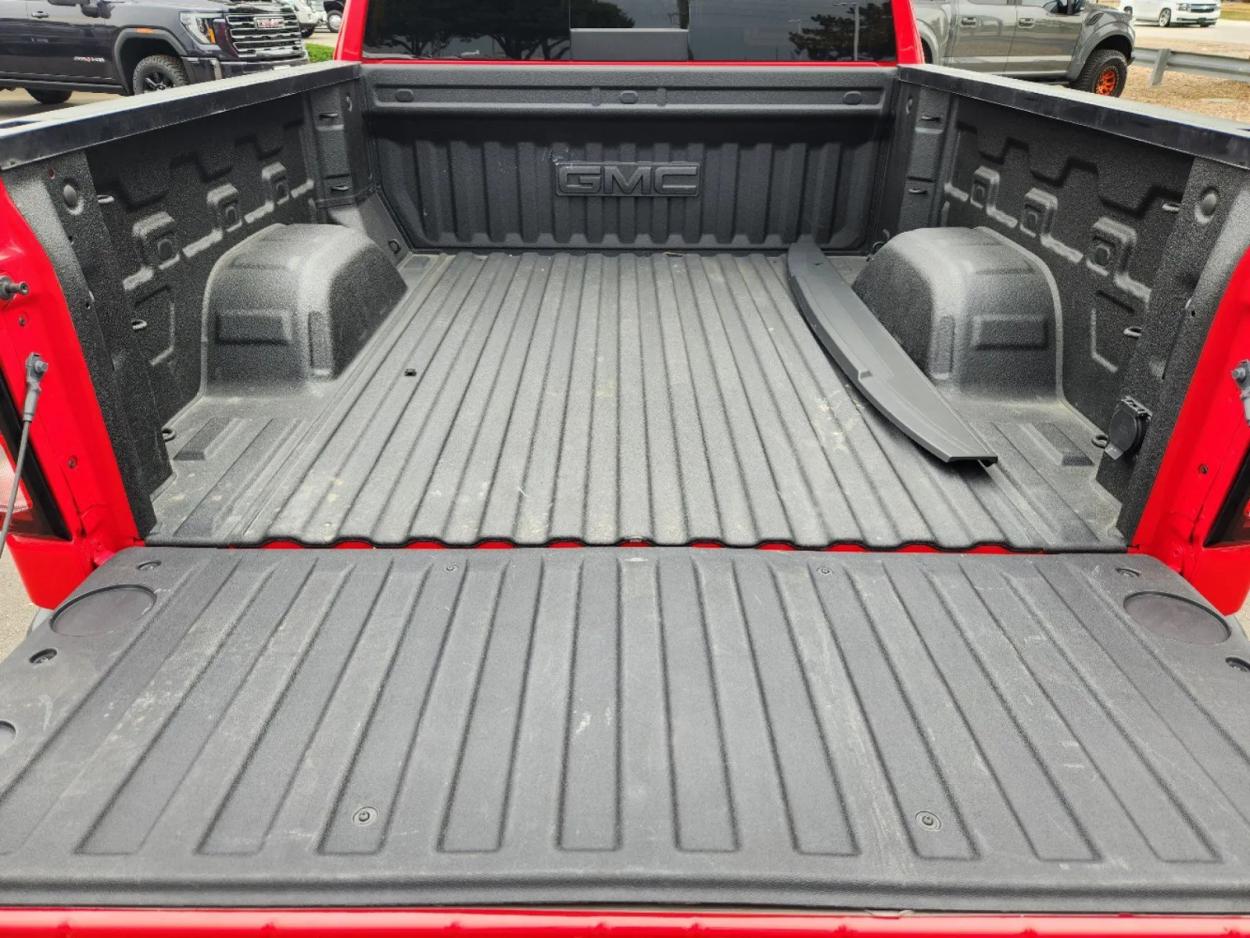 2021 GMC Sierra 1500 Elevation | Photo 13 of 26