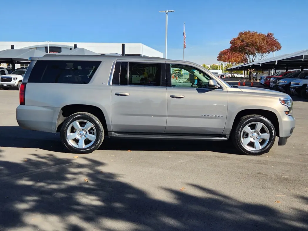 2019 Chevrolet Suburban LT 