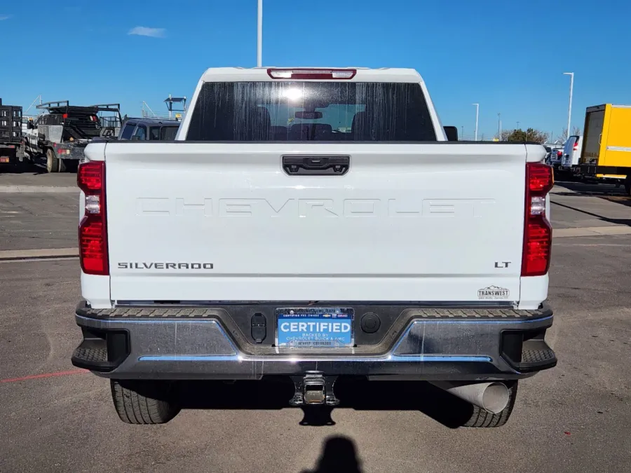 2023 Chevrolet Silverado 2500HD LT | Photo 13 of 29