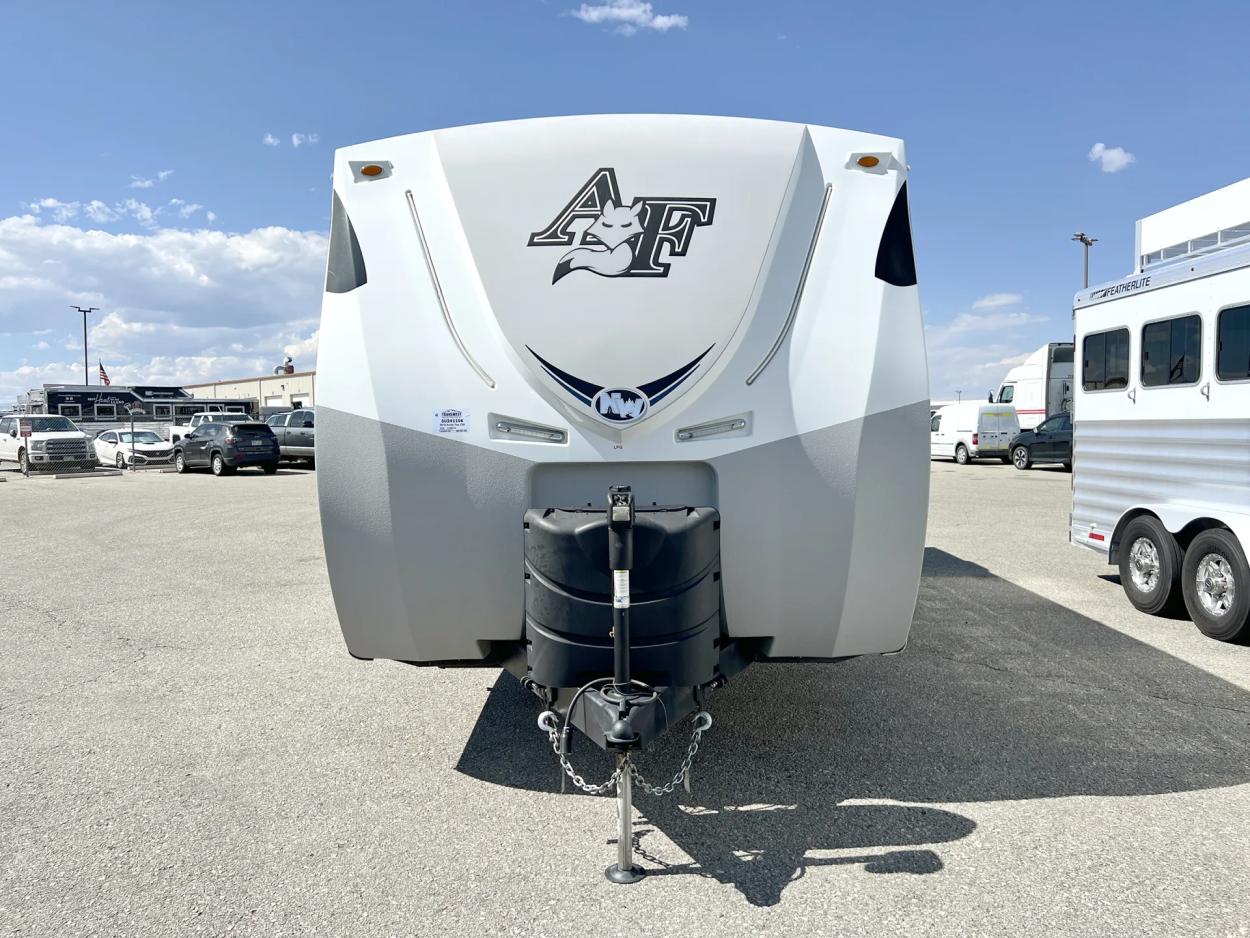 2019 Arctic Fox 25R | Photo 22 of 22