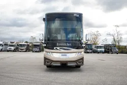 2018 Newmar London Aire 4533 | Thumbnail Photo 2 of 17