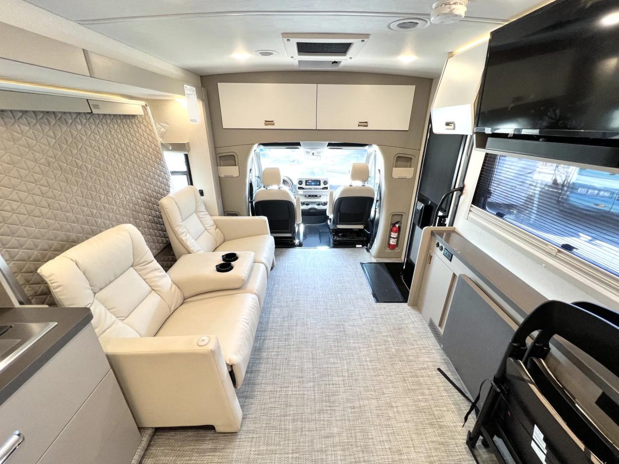 2025 Winnebago Navion 24T | Photo 4 of 27