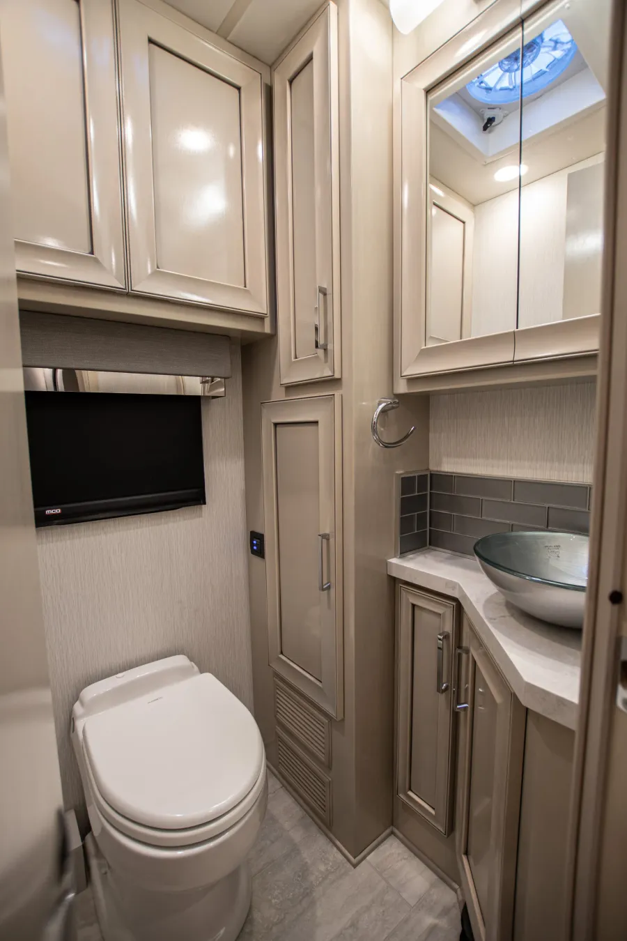 2024 Newmar Ventana 3809 | Photo 16 of 29