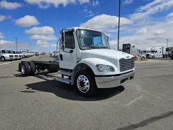 2024 Freightliner M2 106 | Thumbnail Photo 3 of 18