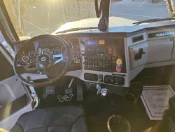 2021 Western Star 4900FA | Thumbnail Photo 36 of 38