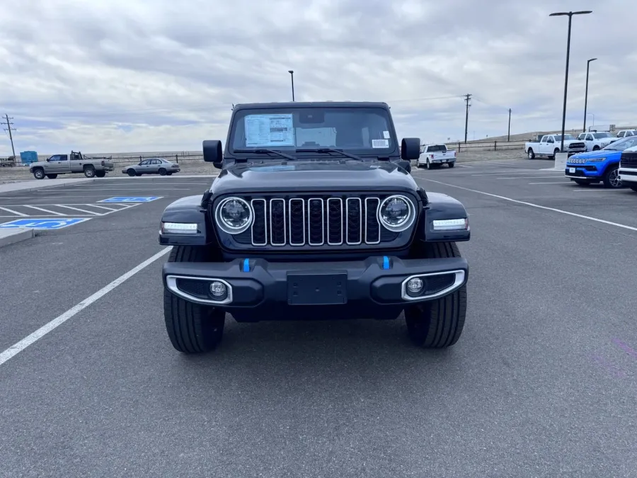 2024 Jeep Wrangler 4xe Sahara | Photo 2 of 16