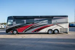 2024 Newmar London Aire 4551 | Thumbnail Photo 1 of 17