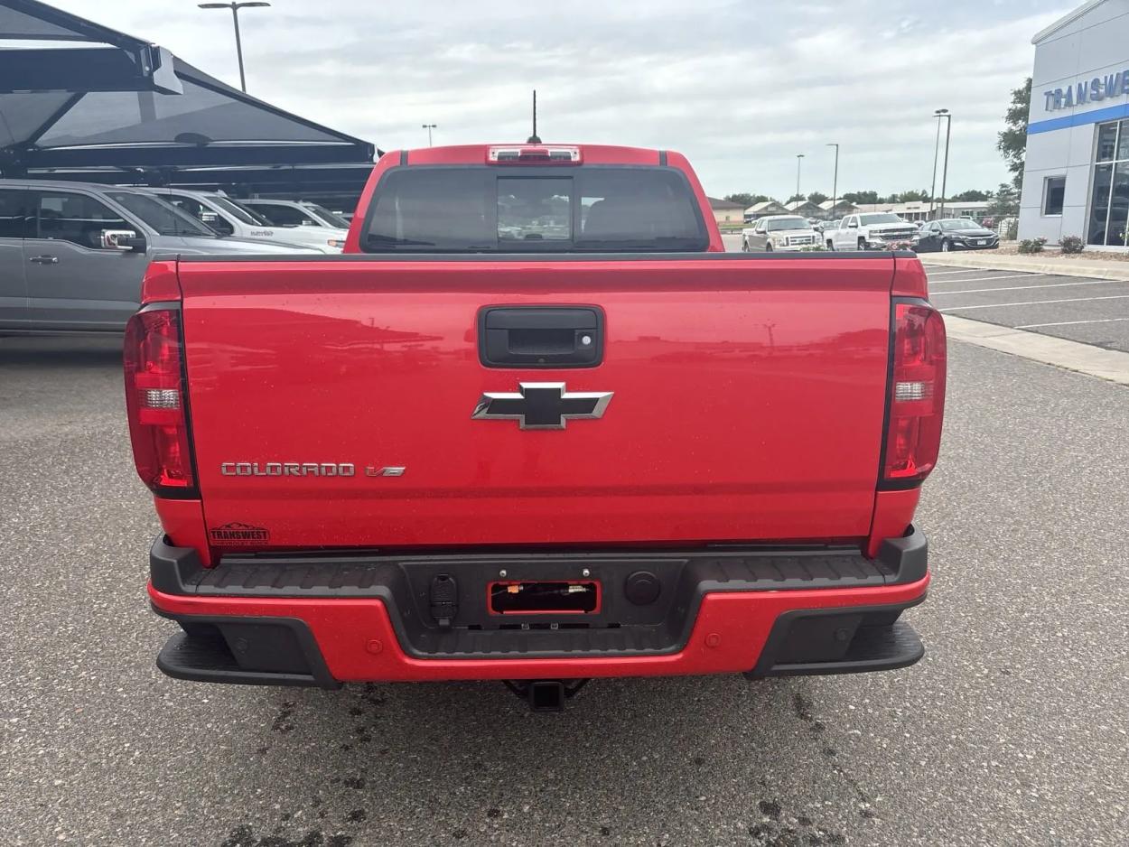 2020 Chevrolet Colorado 4WD Z71 | Photo 3 of 17