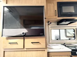 2022 Ember RV Ember FB171 | Thumbnail Photo 4 of 10