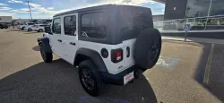 2024 Jeep Wrangler | Thumbnail Photo 6 of 30