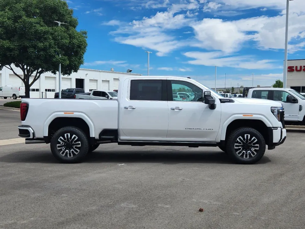 2024 GMC Sierra 2500HD Denali Ultimate