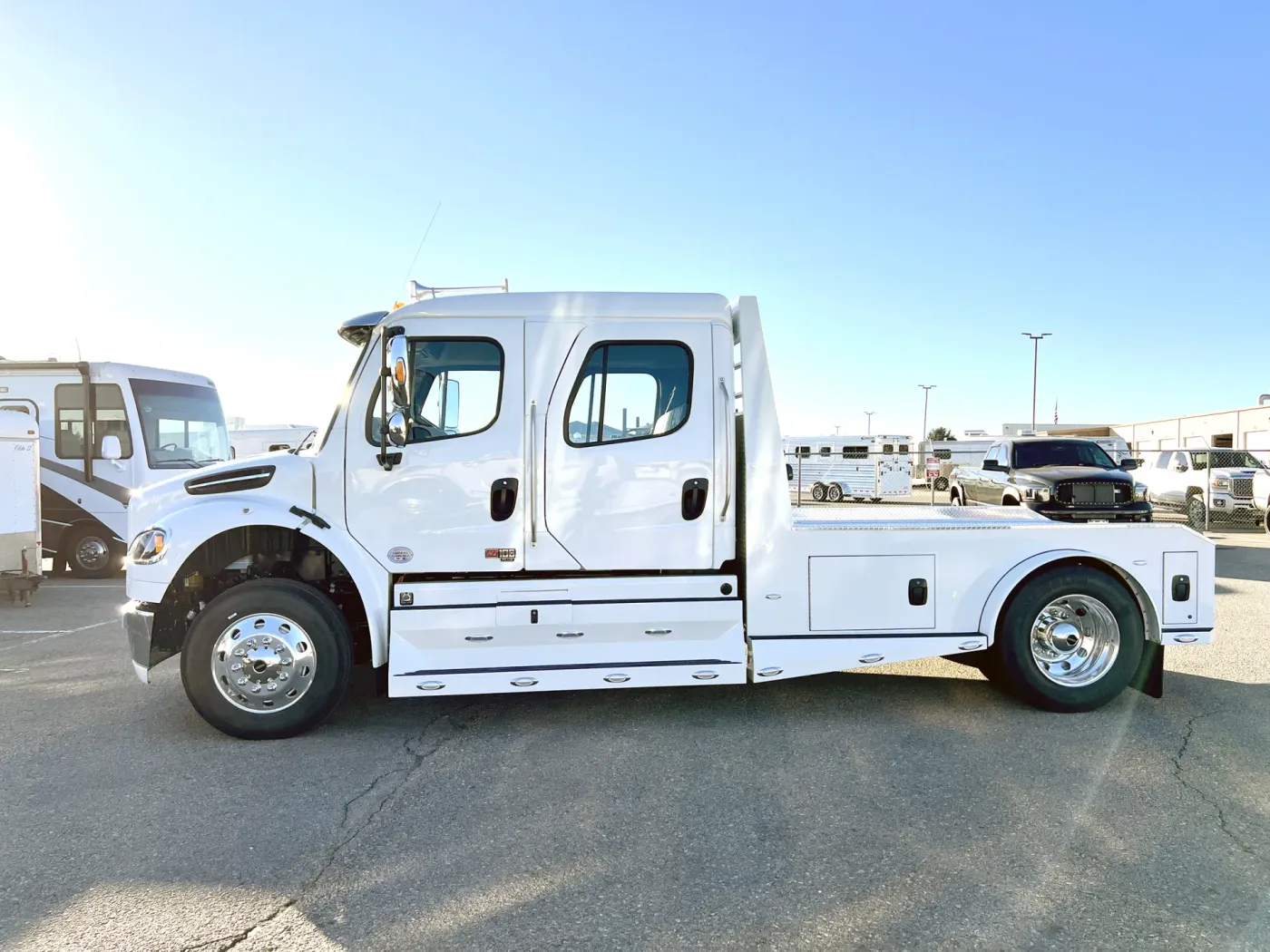 2024 Freightliner M2 106 Plus Summit Hauler | Photo 2 of 24