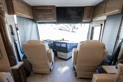 2024 Newmar Ventana 4037 | Thumbnail Photo 5 of 18