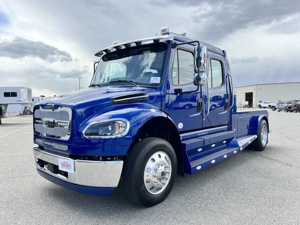 2024 Freightliner M2 106 Summit Hauler