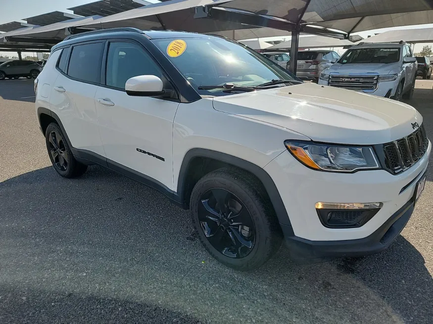 2018 Jeep Compass Altitude | Photo 6 of 17