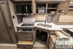 2023 Tiffin Allegro Bay 38CB | Thumbnail Photo 12 of 25