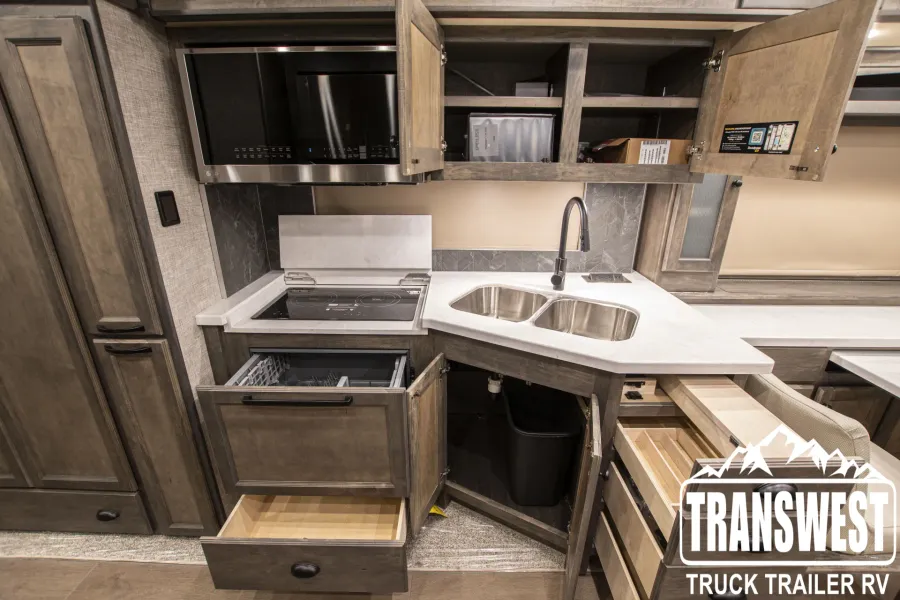 2023 Tiffin Allegro Bay 38CB | Photo 12 of 25