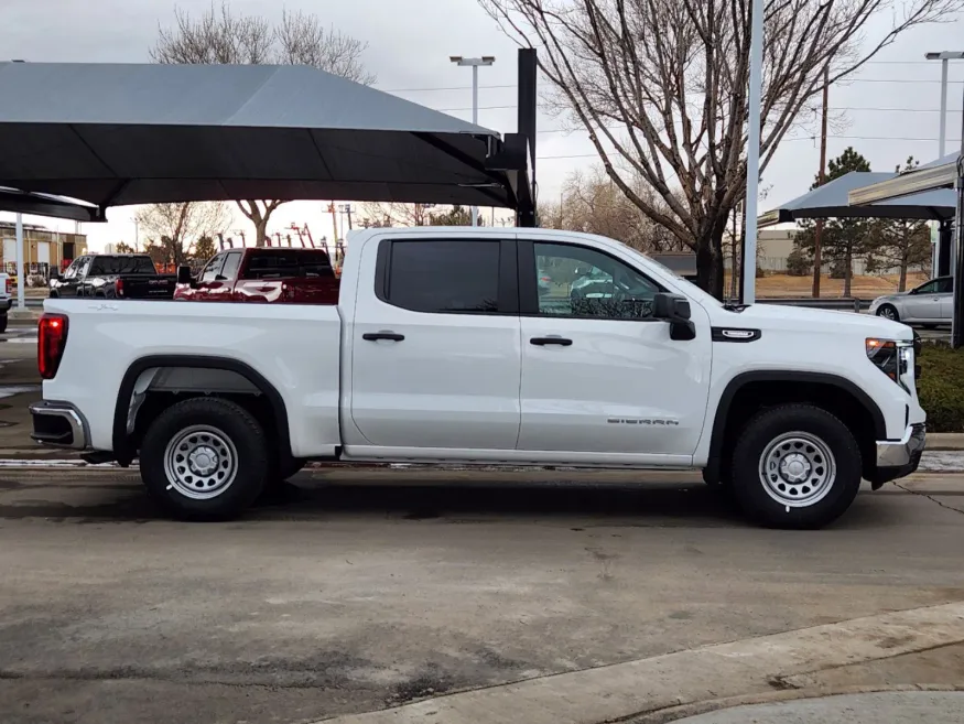 2025 GMC Sierra 1500 Pro | Photo 1 of 28