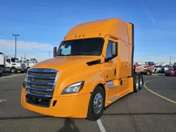 2025 Freightliner Cascadia 126 | Thumbnail Photo 1 of 22