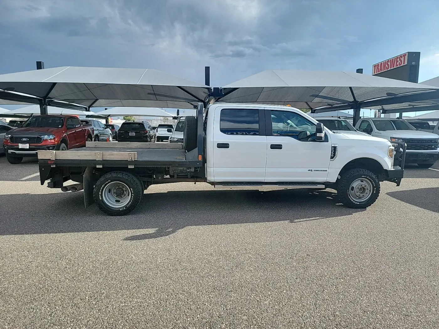 2019 Ford Super Duty F-350 DRW | Photo 5 of 16