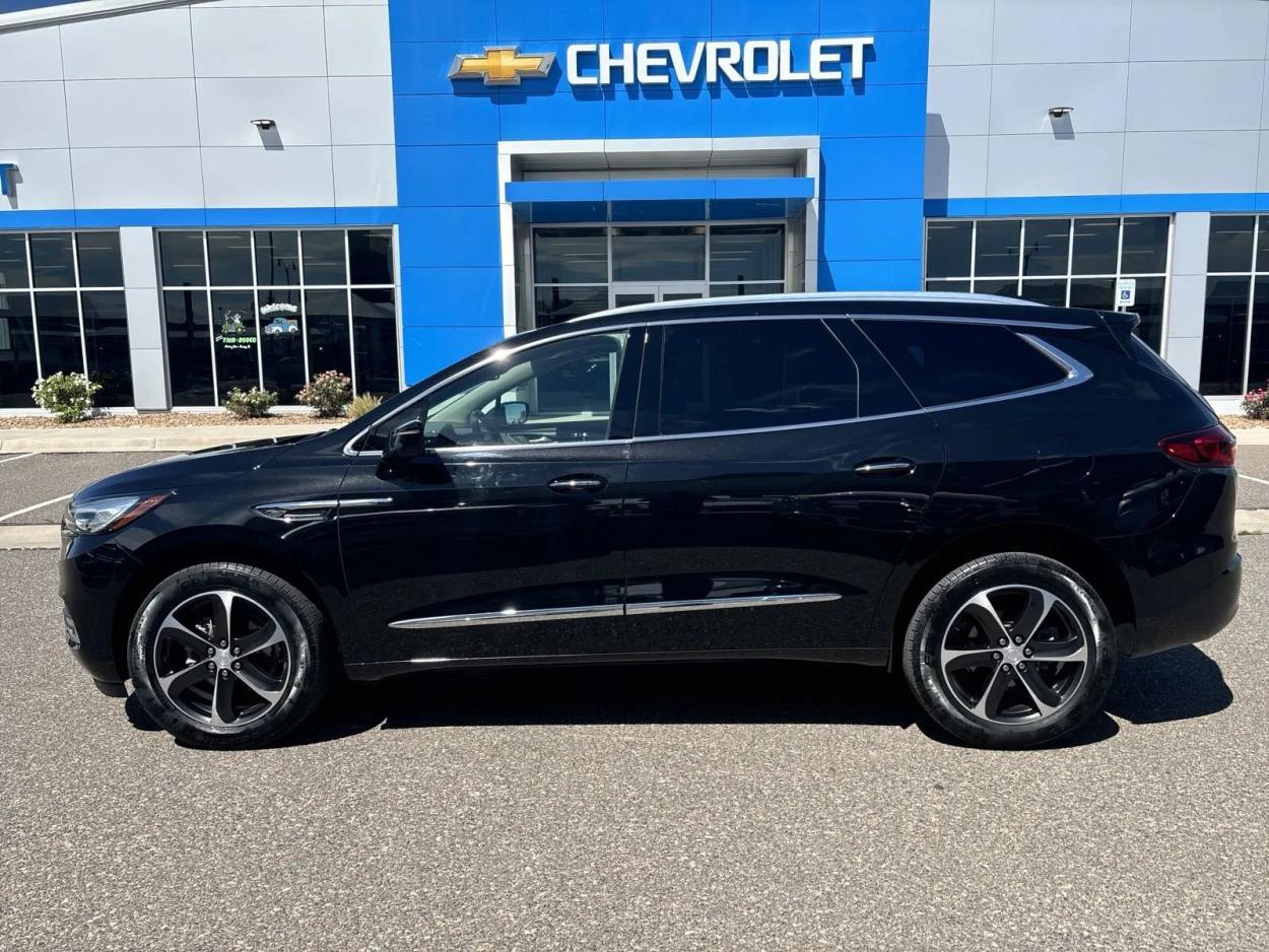 2021 Buick Enclave Essence 