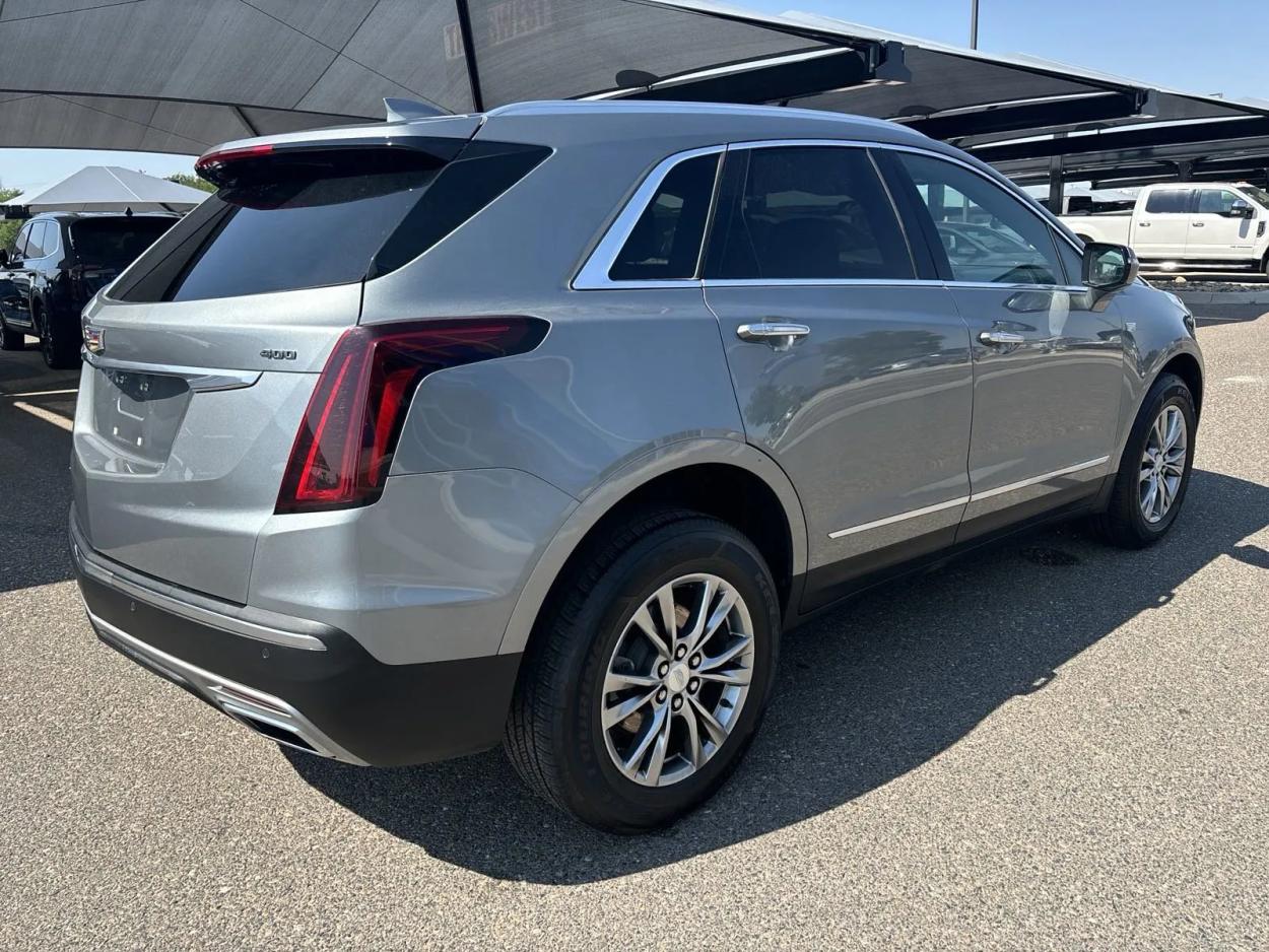 2023 Cadillac XT5 AWD Premium Luxury | Photo 4 of 25