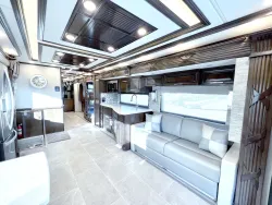 2023 Newmar Supreme Aire 4509 | Thumbnail Photo 6 of 38