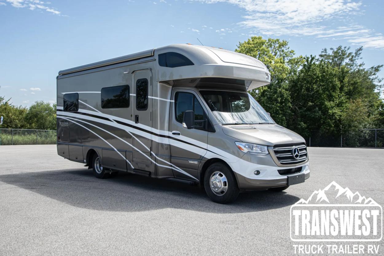 2025 Winnebago Navion 24V | Photo 7 of 20