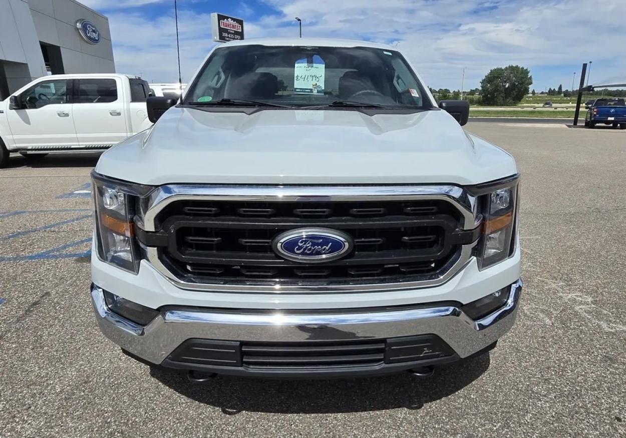 2023 Ford F-150 | Photo 2 of 27