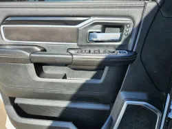 2020 RAM 2500 Laramie | Thumbnail Photo 5 of 31