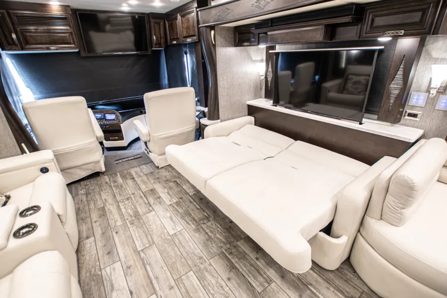 2018 Newmar London Aire 4533 | Photo 14 of 17