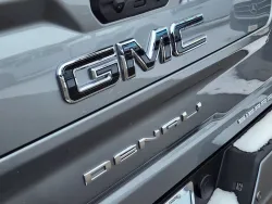 2025 GMC Sierra 2500HD Denali Ultimate | Thumbnail Photo 13 of 31