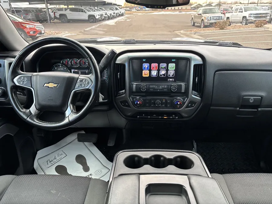 2016 Chevrolet Silverado 1500 LT | Photo 9 of 18