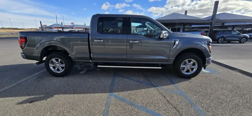 2024 Ford F-150 | Photo 11 of 37