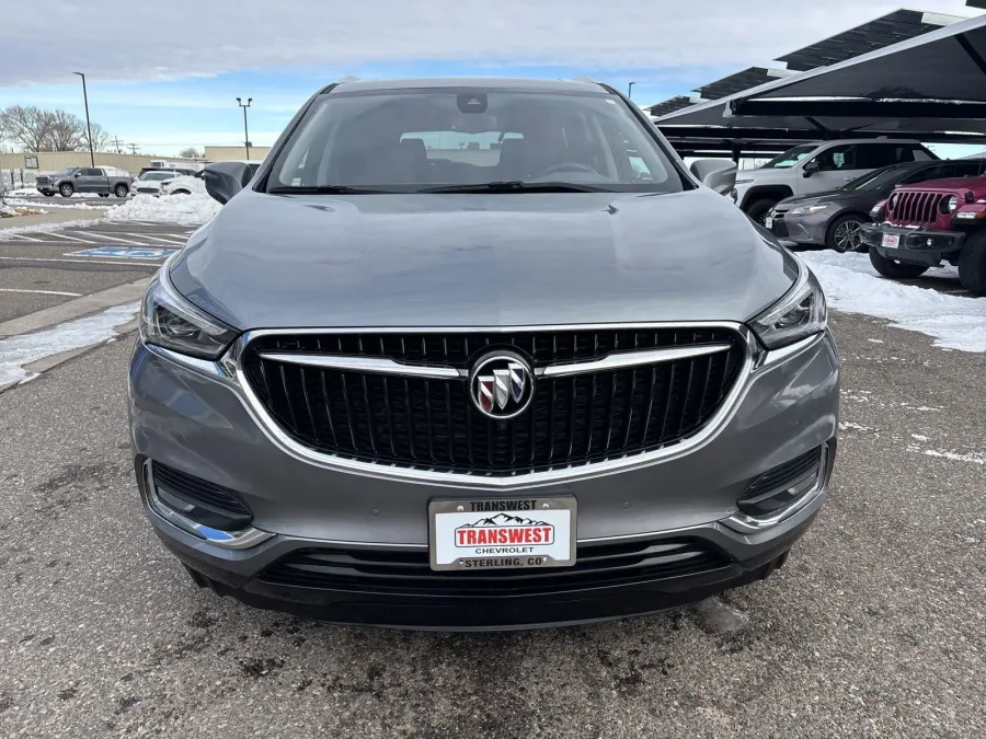 2018 Buick Enclave Premium | Photo 7 of 26