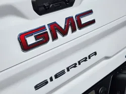 2025 GMC Sierra 2500HD AT4 | Thumbnail Photo 13 of 31