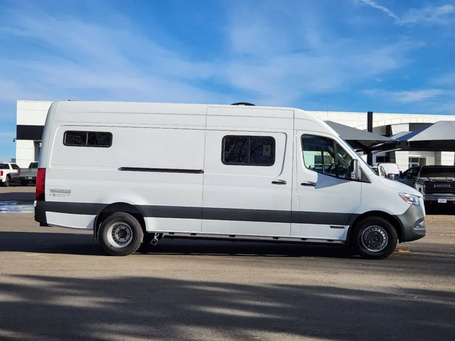 2022 Mercedes Benz Adventure Wagon | Photo 1 of 28