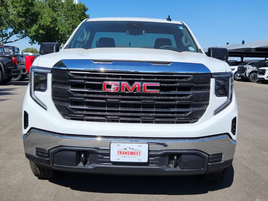 2025 GMC Sierra 1500 Pro | Photo 4 of 25