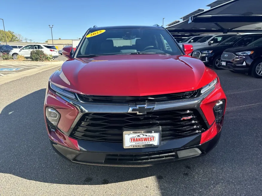 2025 Chevrolet Blazer RS | Photo 7 of 25