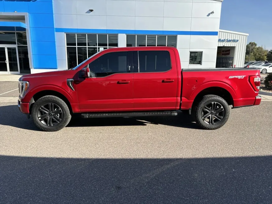 2021 Ford F-150 Lariat | Photo 1 of 23