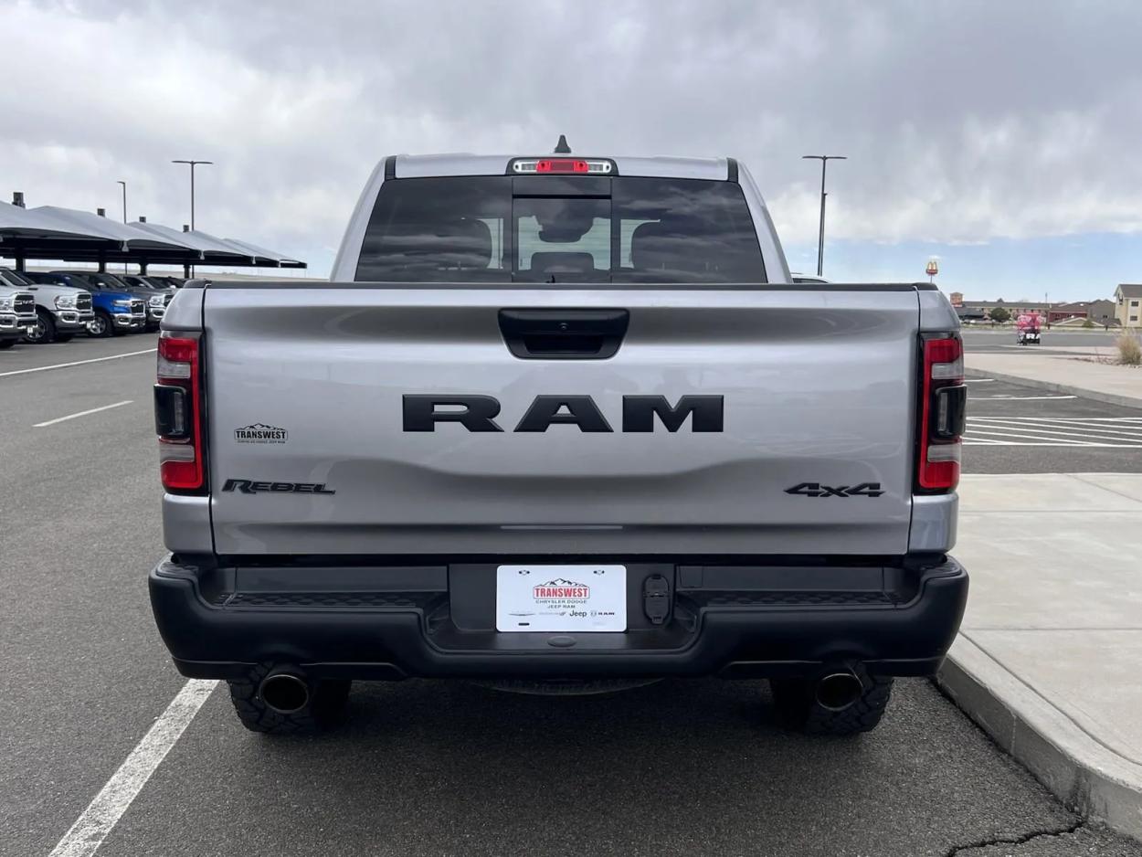 2023 RAM 1500 Rebel | Photo 6 of 18