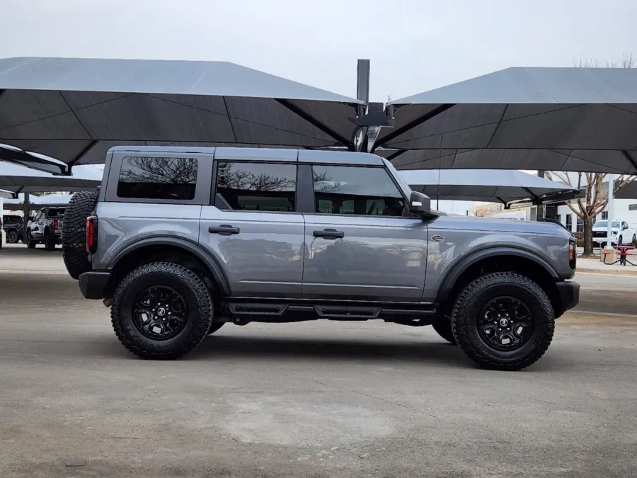 2023 Ford Bronco Wildtrak | Photo 1 of 29