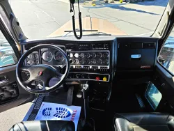 2022 Kenworth W900 | Thumbnail Photo 23 of 31