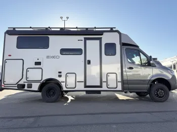 2025 Winnebago EKKO 23B