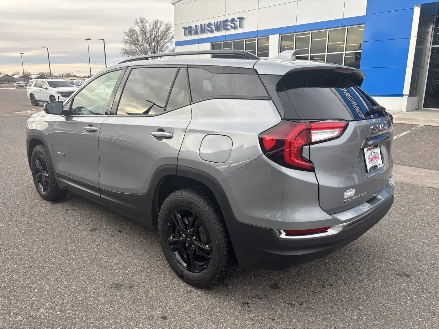 2023 GMC Terrain AT4 | Photo 2 of 21