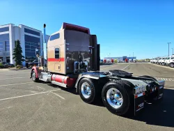 2022 Kenworth W900 | Thumbnail Photo 9 of 31