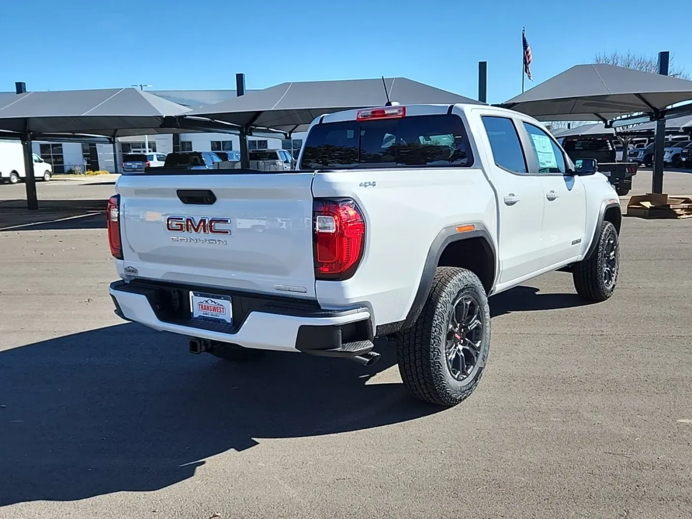 2024 GMC Canyon 4WD Elevation | Photo 2 of 25