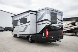 2025 Tiffin Wayfarer 25 XRW | Thumbnail Photo 8 of 21