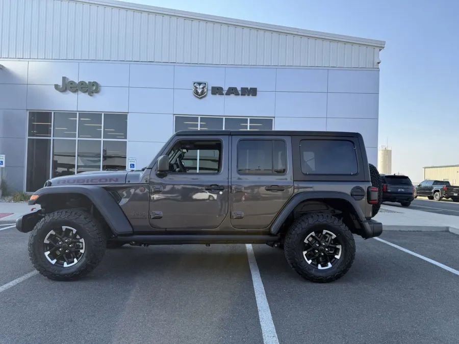 2024 Jeep Wrangler Rubicon | Photo 1 of 16